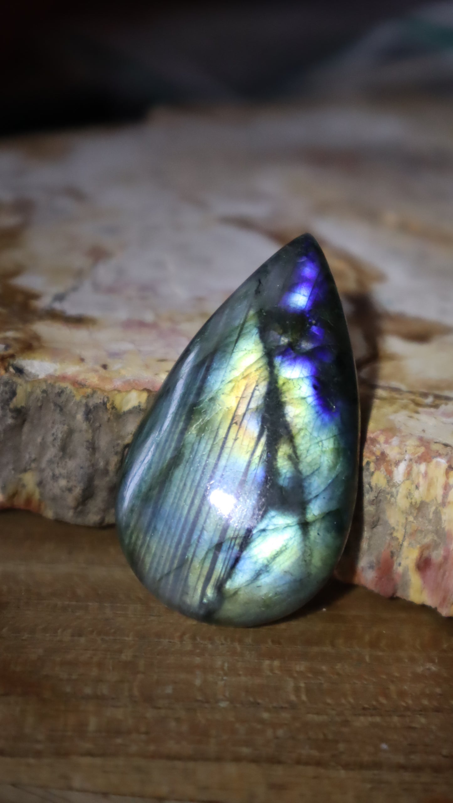 Neptune's tear Labradorite cabochon palm stone